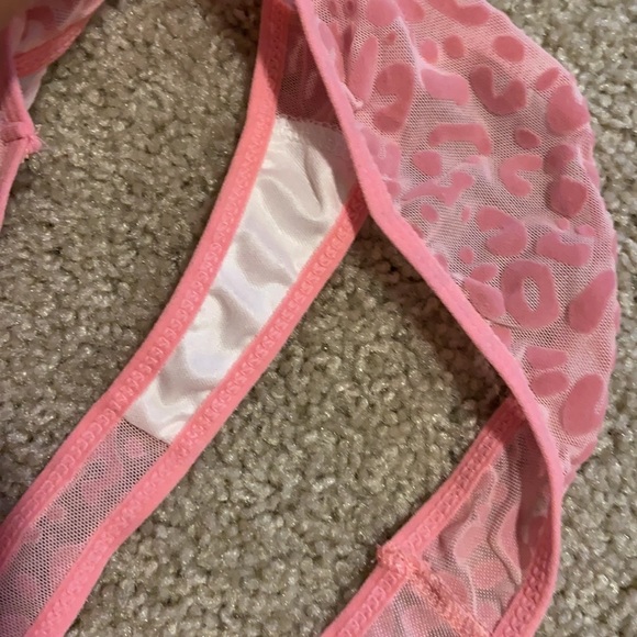 Pink leopard printed long slip & thong set. S - Picture 6 of 12